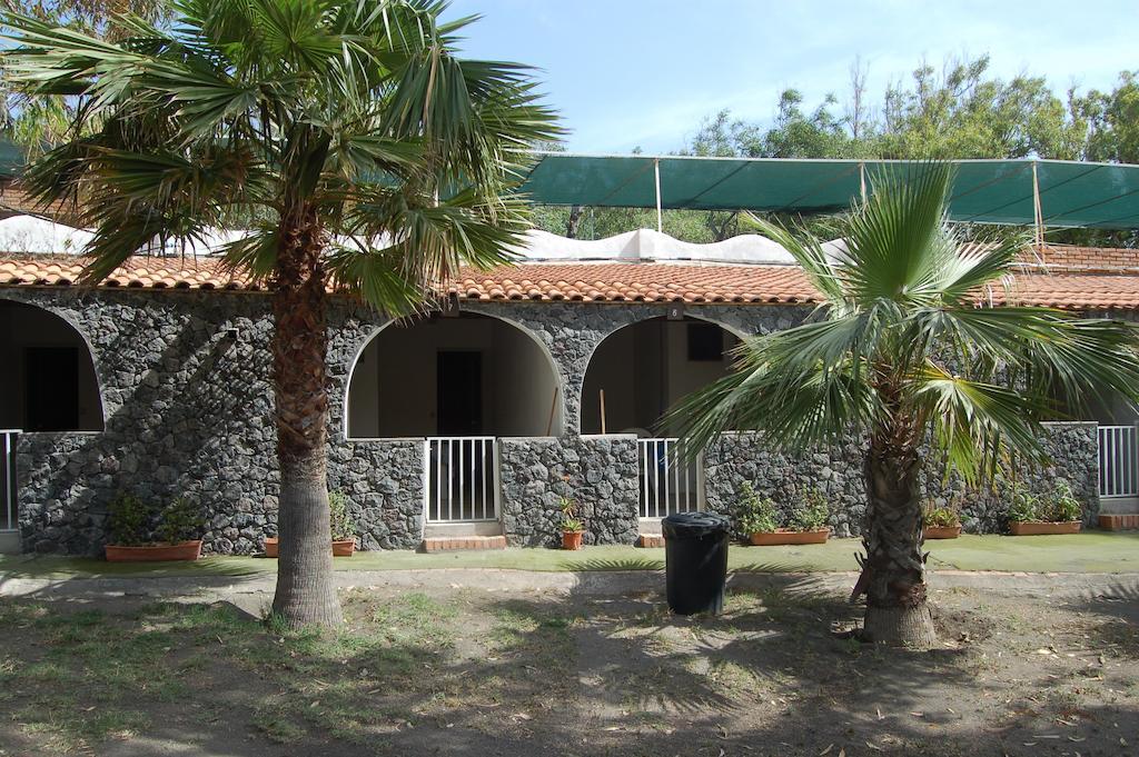 Villaggio Togo Togo Porto di Ponente Exterior foto