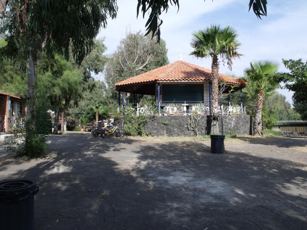Villaggio Togo Togo Porto di Ponente Exterior foto